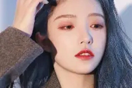 震惊！27岁韩国女偶像实名揭露娱乐圈潜规则：资源分配不公队友陪高层上位自己拒拍大尺度戏码！