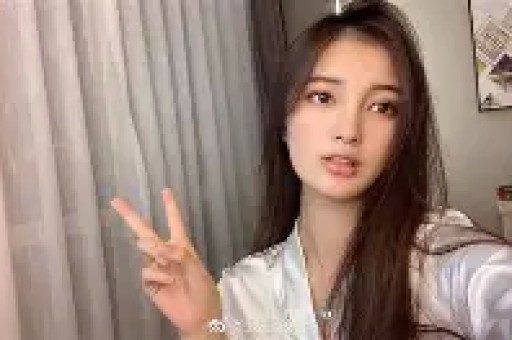 瞒不住了！刘大锤再次曝鹿晗关晓彤感情难怪一直不官宣
