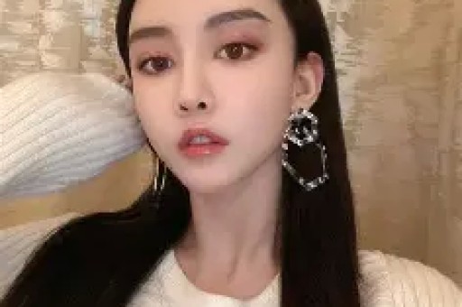 为何范冰冰在明星群集时和很多女星无交流？耍大牌？